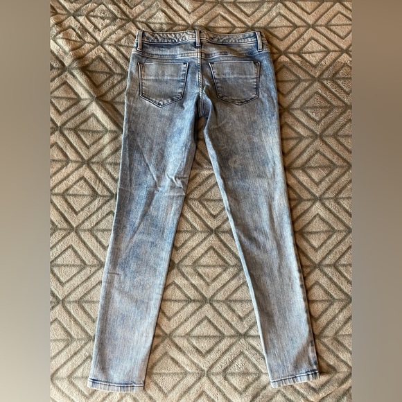 Mid Rise Jegging - Picture 2 of 2